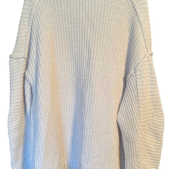 Free People - Picture 2 of 4